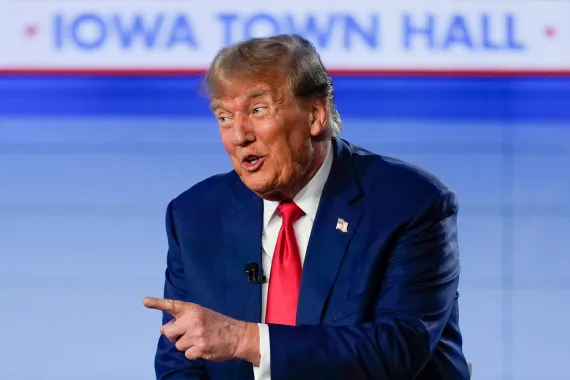 The Unchecked Path: Trump’s Victory in Iowa Sparks Concerns Over Accountability
