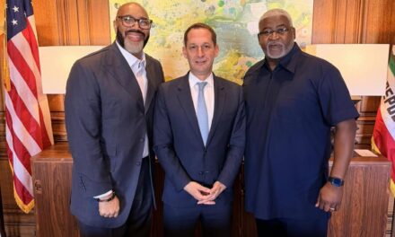 Pastors call on Lurie