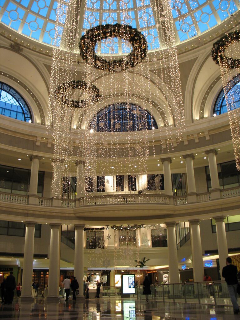 A City Short on Homes Has an Empty Mall. Somebody Wants to Fill It With Servers.